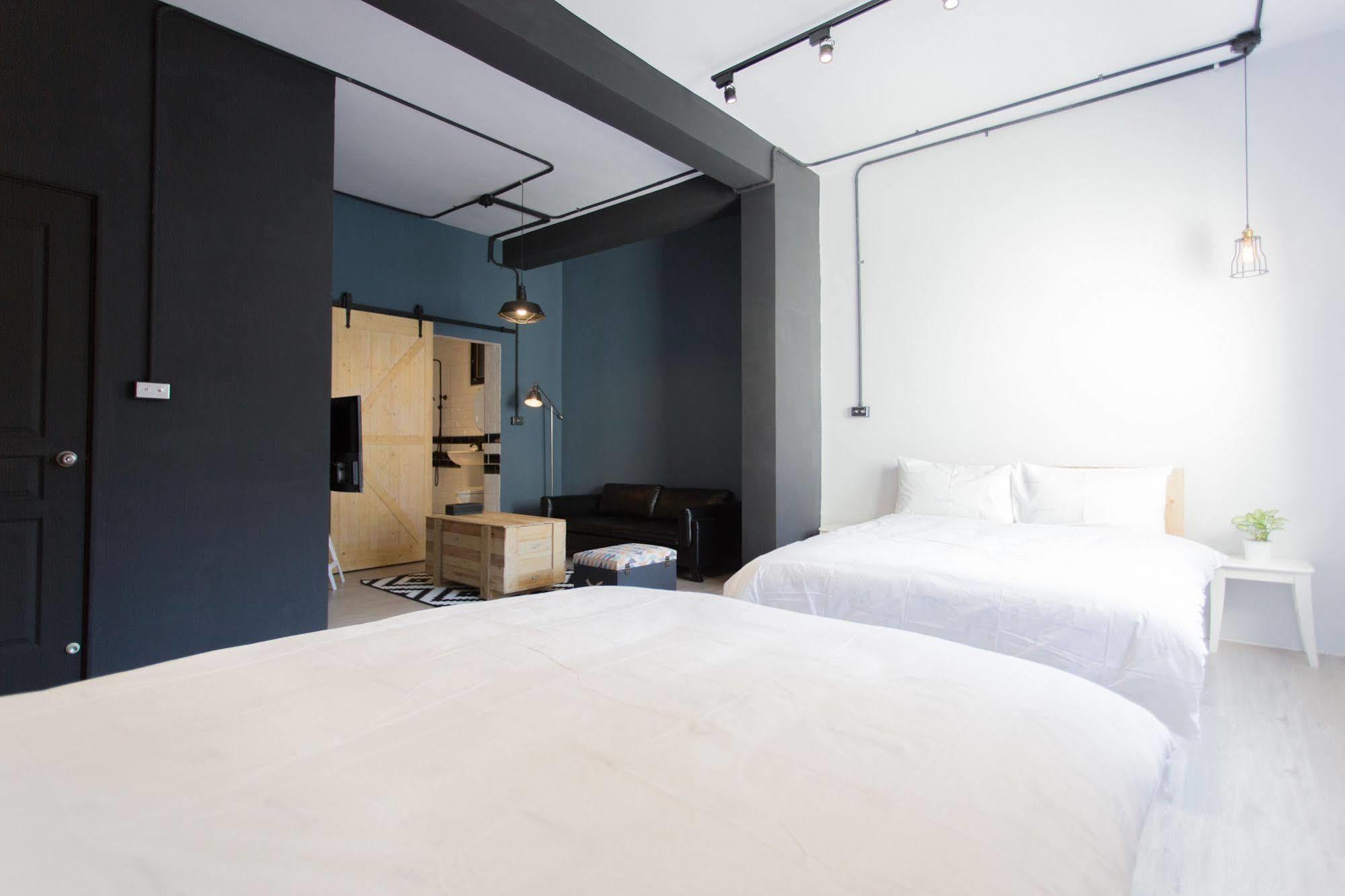 เบิร์ดอาย การ์เดน Bed & Breakfast ไถหนาน ภายนอก รูปภาพ